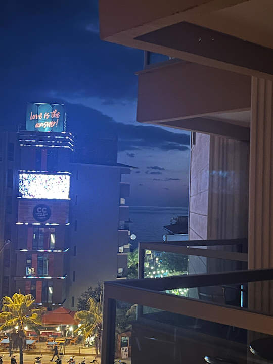 Ausblick Tac Premier Hotel & Spa