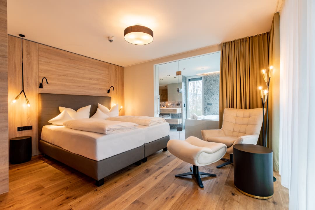 Zimmer Pfalzblick Wald Spa Resort