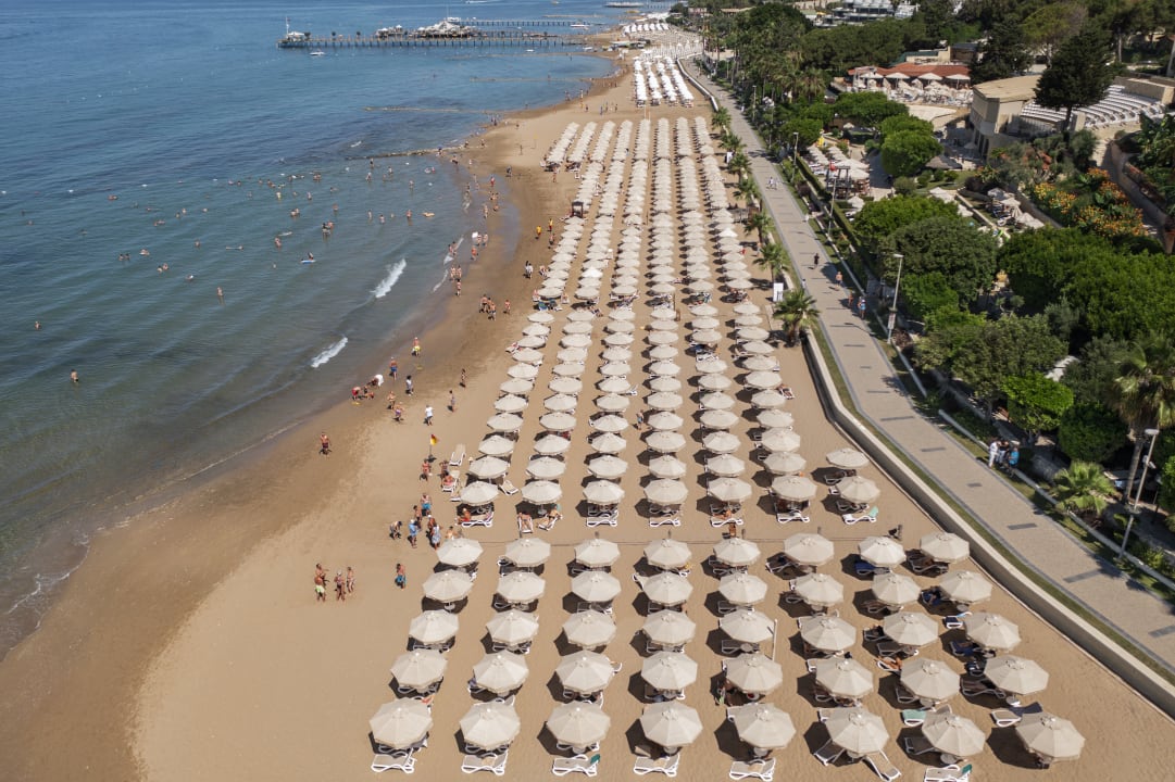 Strand Melas Resort Hotel