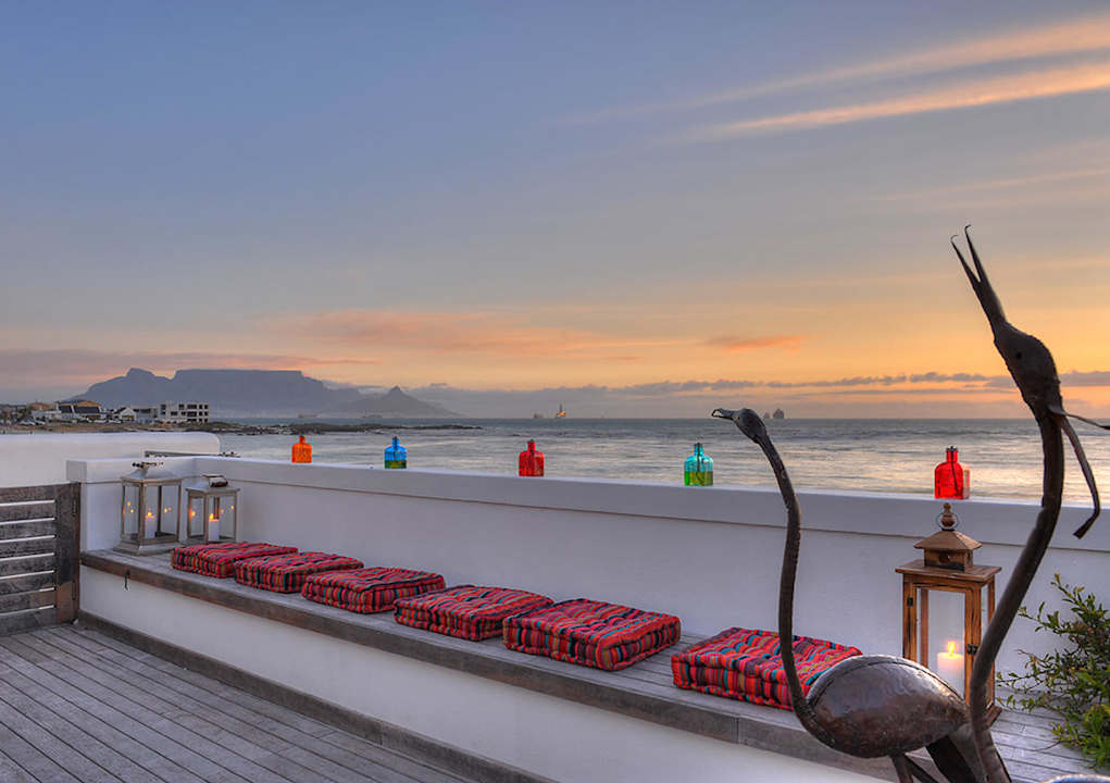 Postkartenblick auf den Tafelberg Santa Maria Beach House