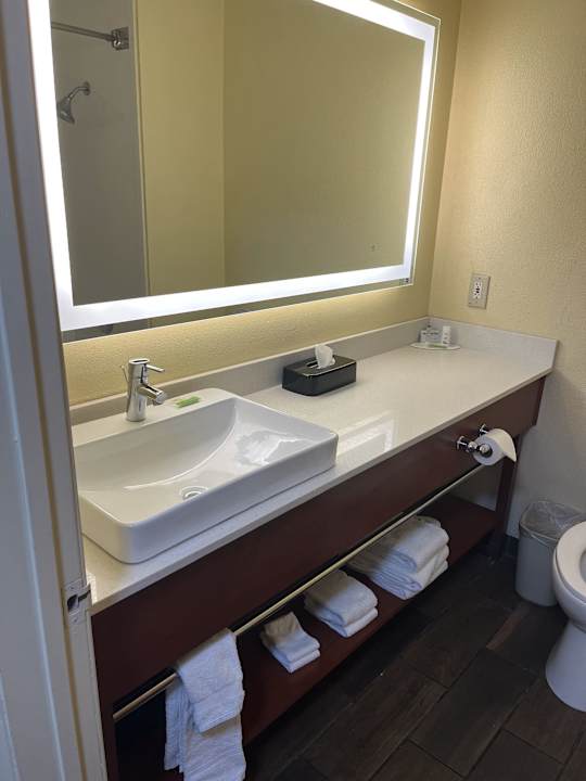 Zimmer Baymont by Wyndham Mishawaka South Bend