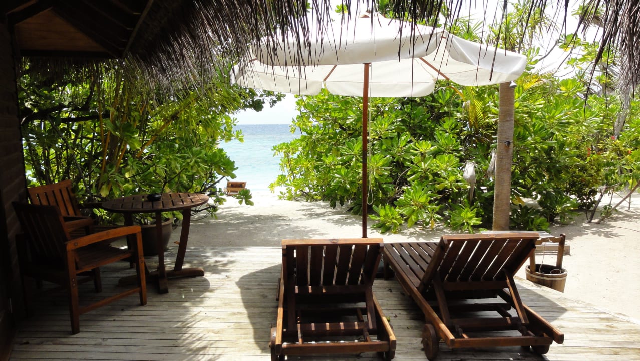 Terrasse Beach Bunghi 5 Mirihi Island Resort