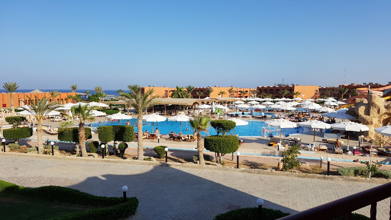 Ausblick Three Corners Happy Life Beach Resort