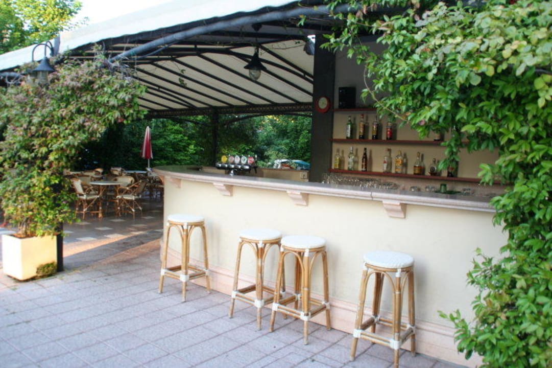 Poolbar Hotel President