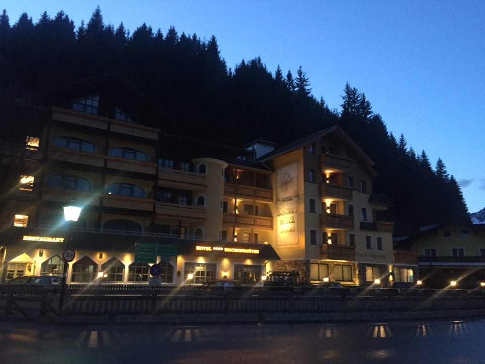 Außenansicht Hotel Bischofsmütze