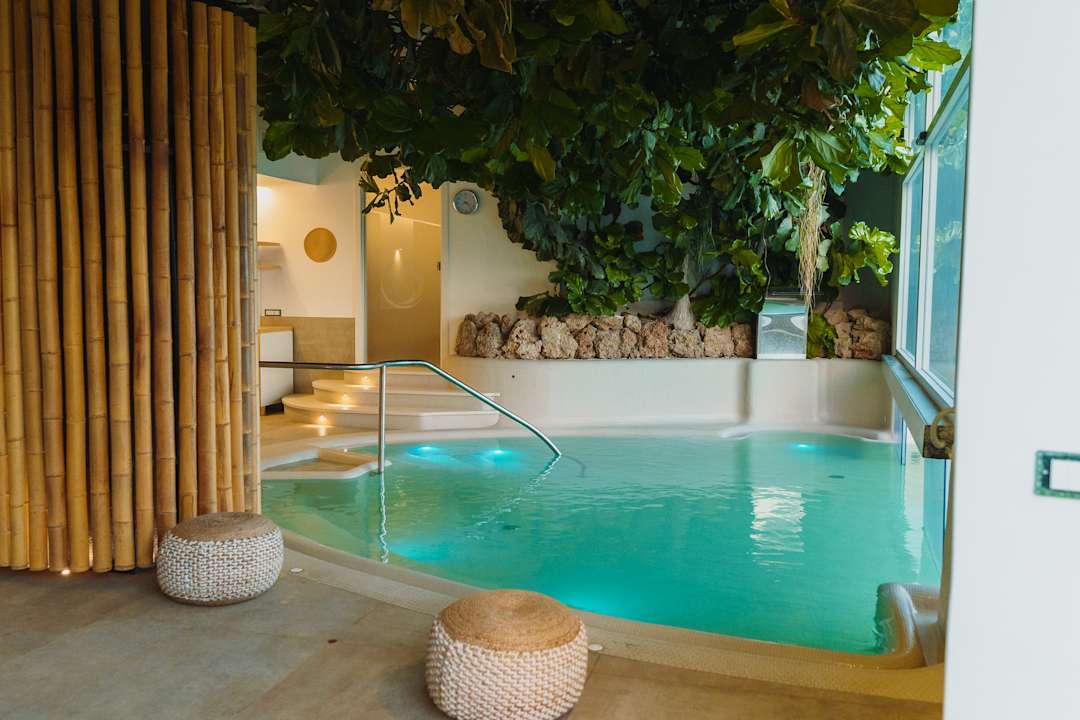 Pool Borgo Romantica - Resort & Spa
