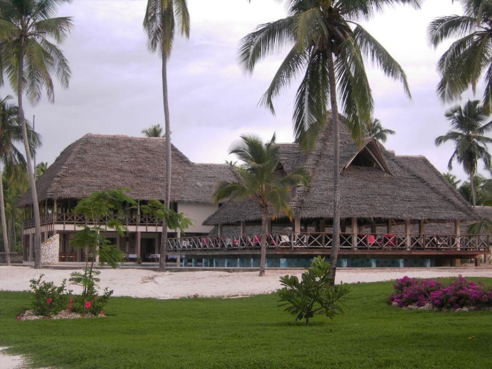 Bar/Restaurant Neptune Pwani Beach Resort & Spa