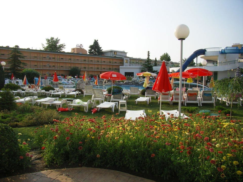 Blick von außen Hotel Trakia Plaza