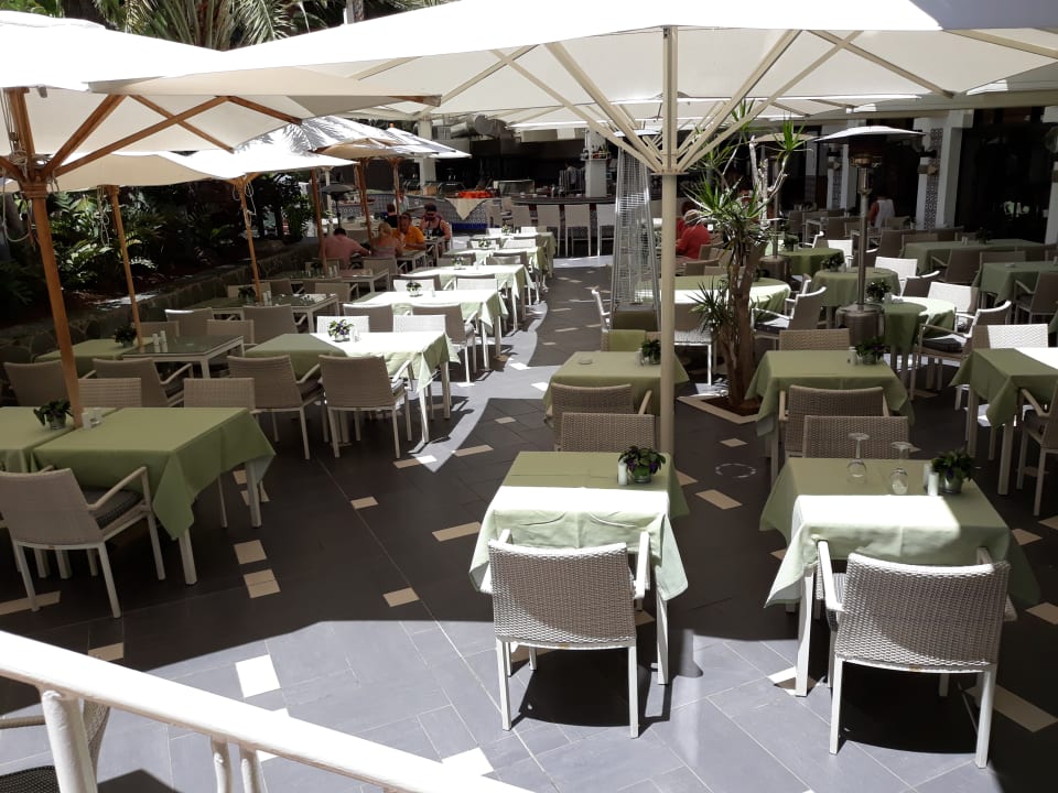 Gastro Seaside Hotel Sandy Beach