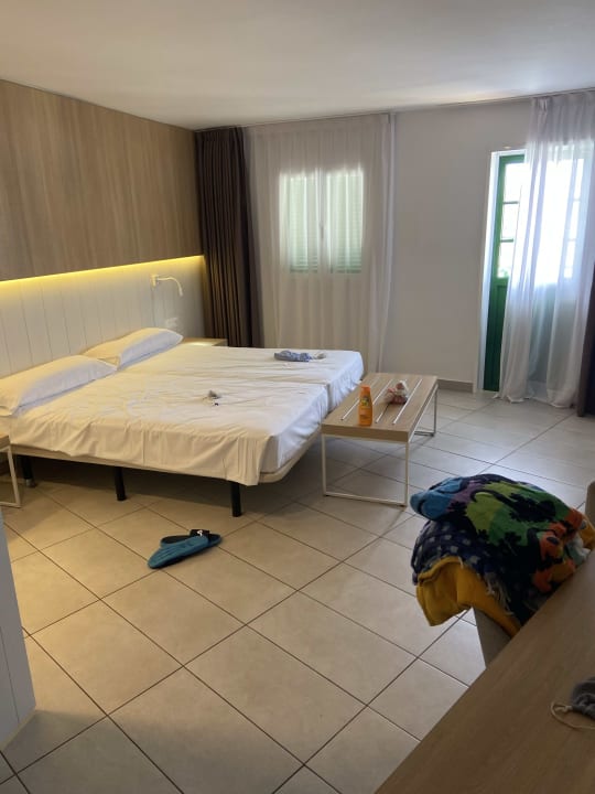 Zimmer Servatur Playa Bonita