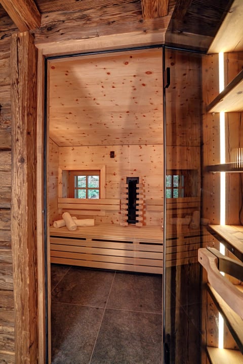 Sport & Freizeit Highking Chalet Grünegg
