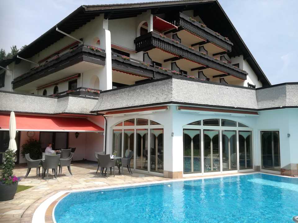 Pool Hotel Engel Obertal