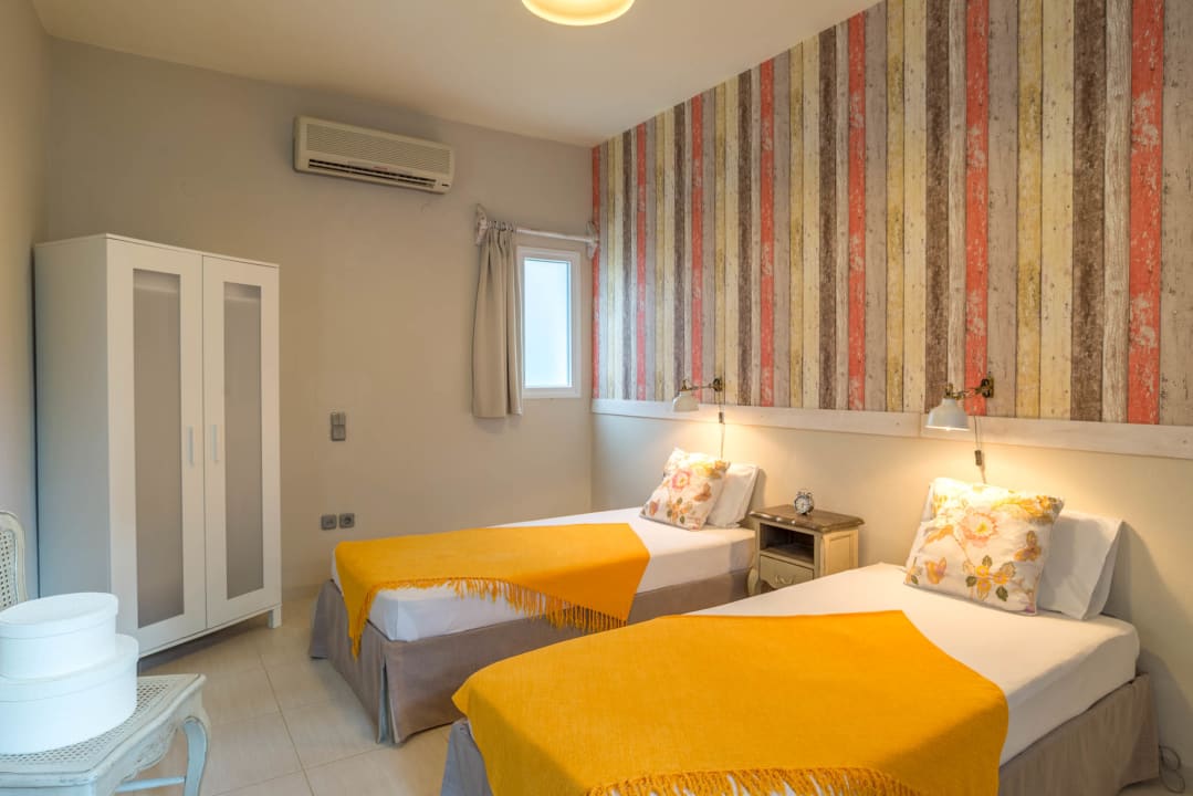 Zimmer Apartments Golden Sun