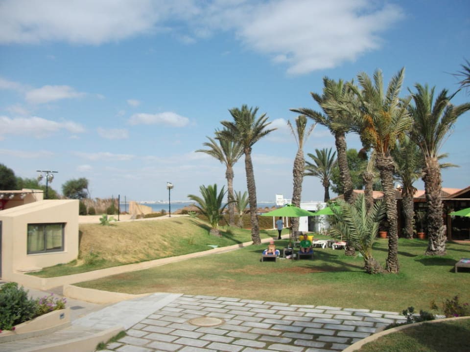 Garten, Blick zur Annimationsbox Hotel Rosa Beach