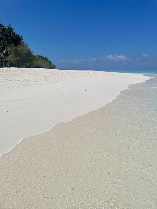 Strand Thulhagiri Island Resort