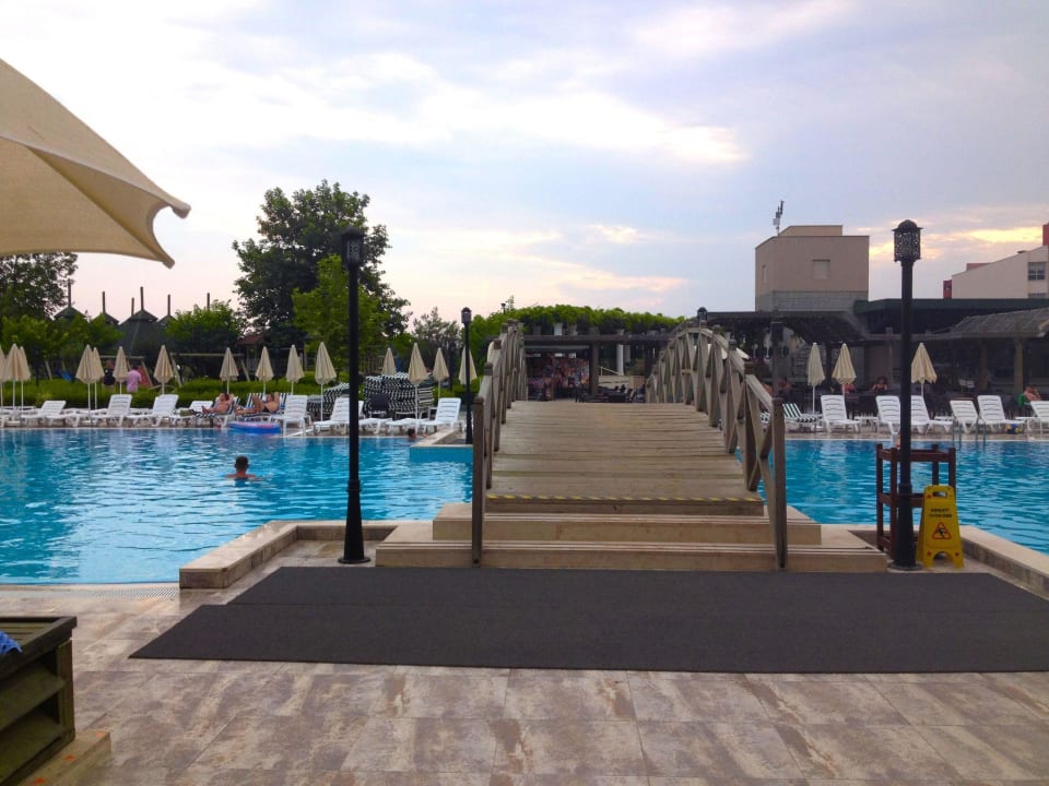 Schöne Poolanlage Trendy Aspendos Beach Hotel