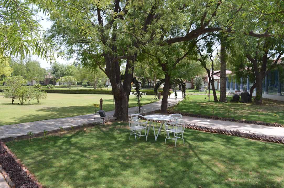 Garten Hotel Raj Niwas Palace