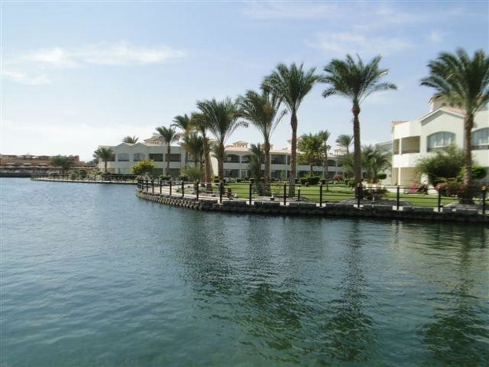 Mit dem Boot durch die Lagune Pickalbatros Dana Beach Resort - Hurghada