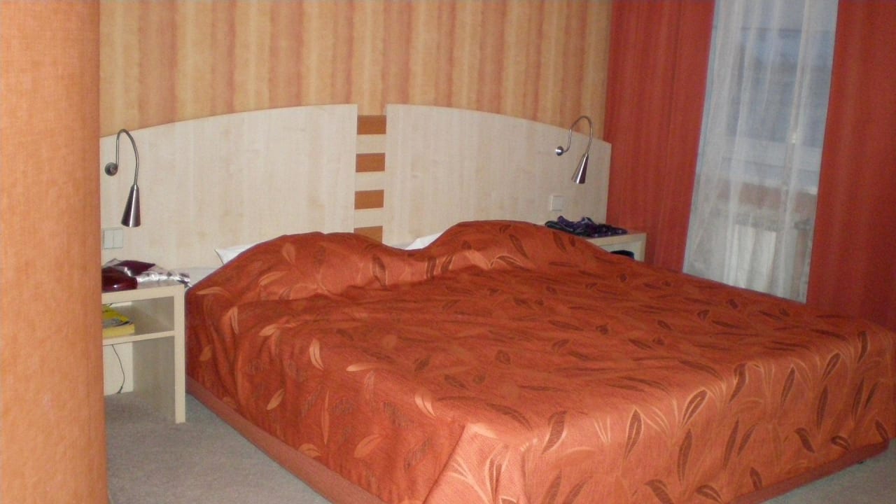 Hübsches Doppebett Hotel The 5th Corner