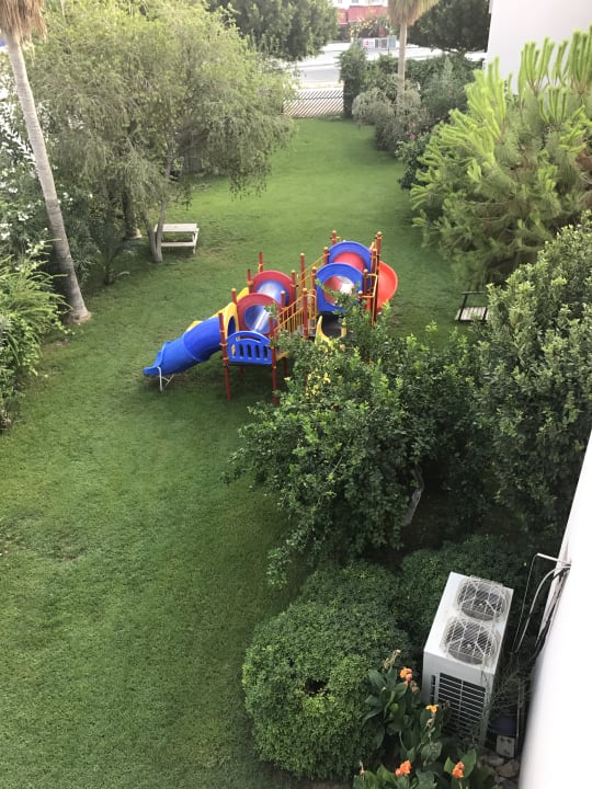 Gartenanlage Seaden Corolla Hotel