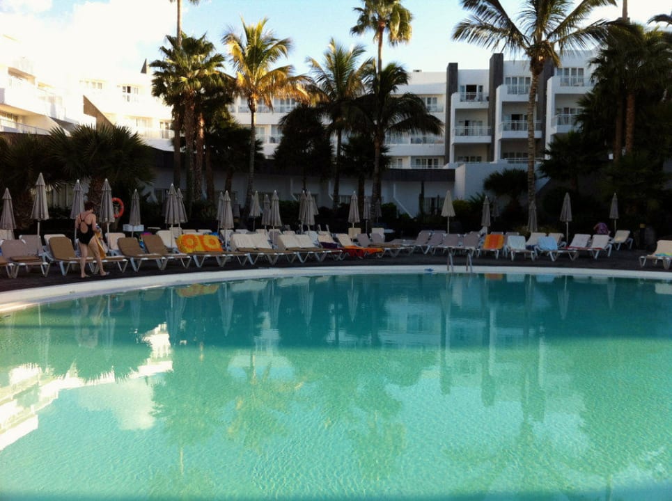 Liegenreservierungsalarm! Hotel Riu Paraiso Lanzarote