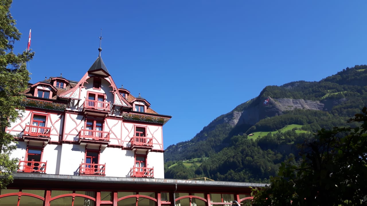 Außenansicht Hotel Vitznauerhof