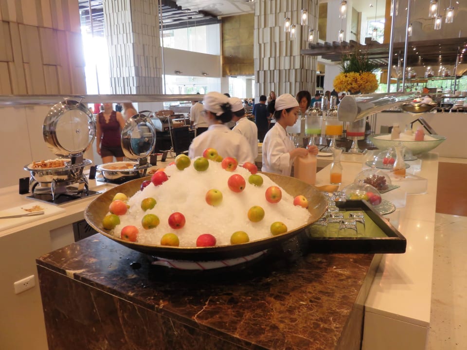 Frühstücksbüffet Millennium Hilton Bangkok