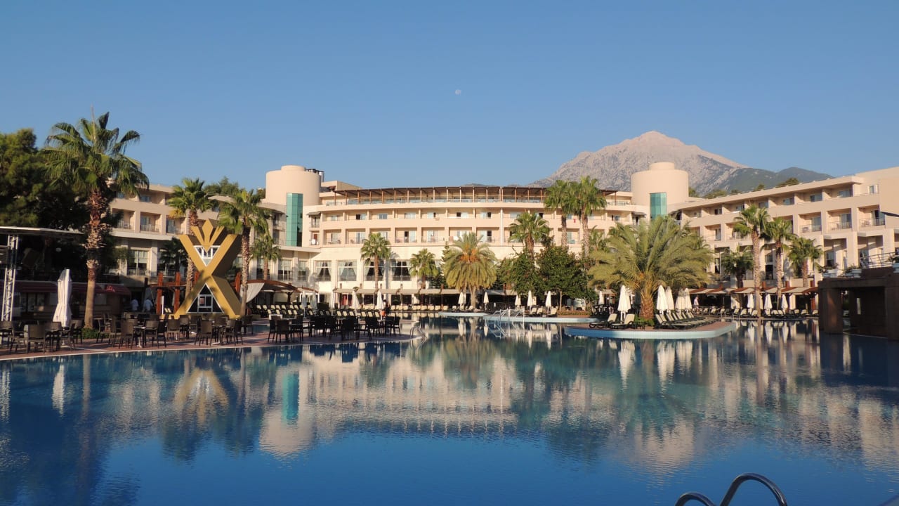 Hauptpool Rixos Premium Tekirova