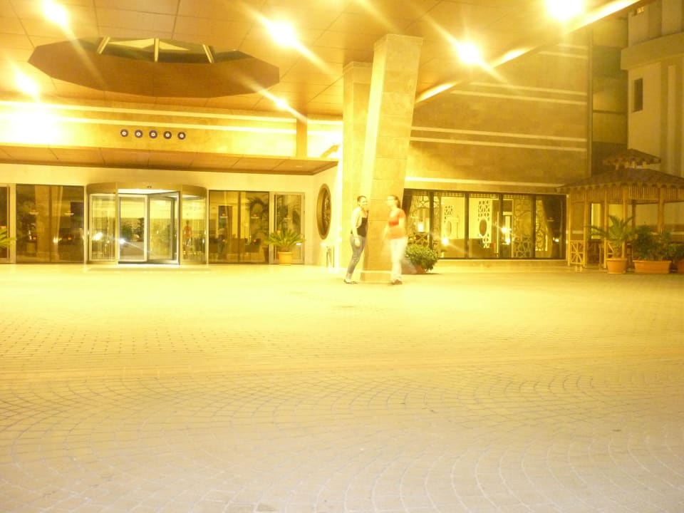 Wir  Seamelia Beach Resort