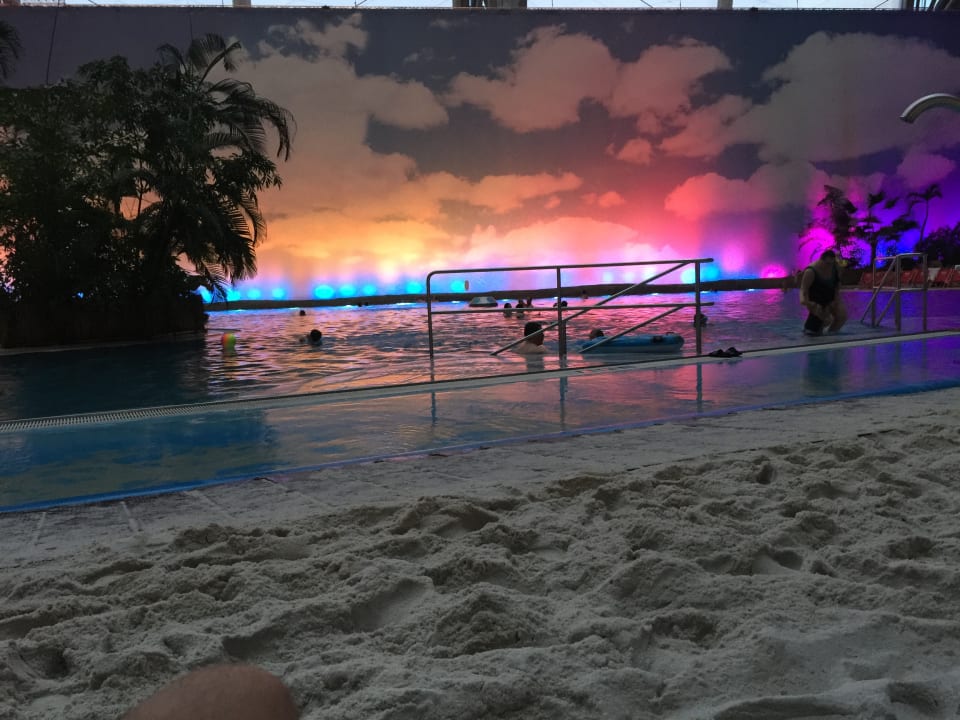 Strand Tropical Islands Resort