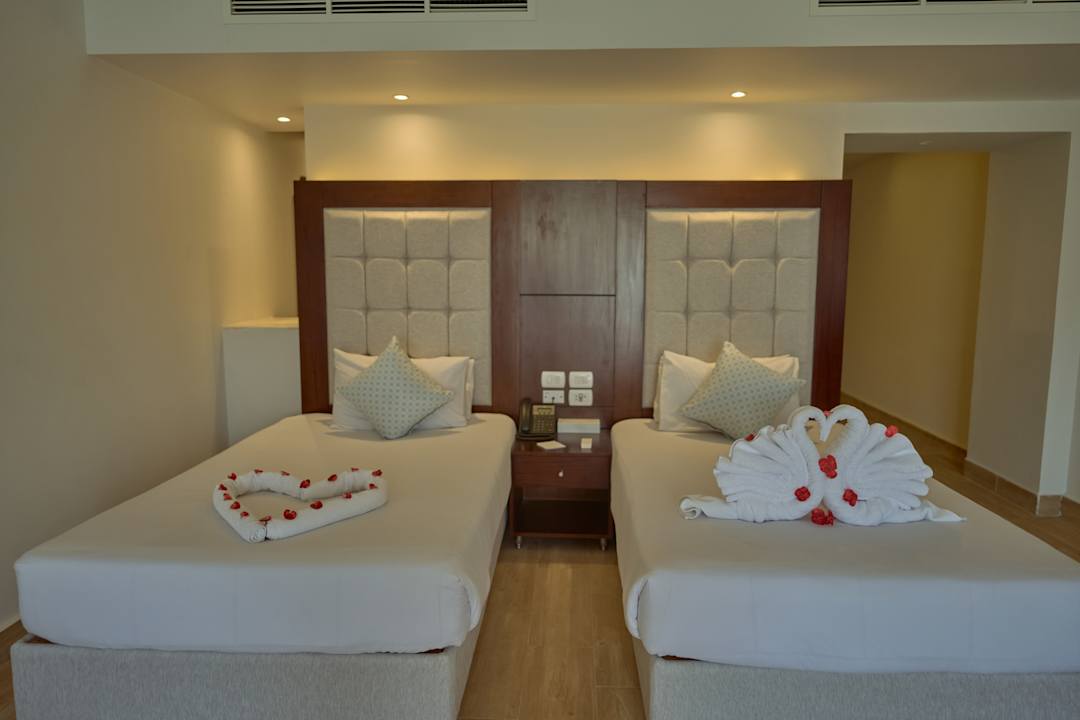 Zimmer Diamond Beach by Pearl Resort