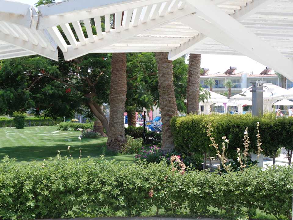 Gartenanlage Amarina Abu Soma Resort & Aquapark