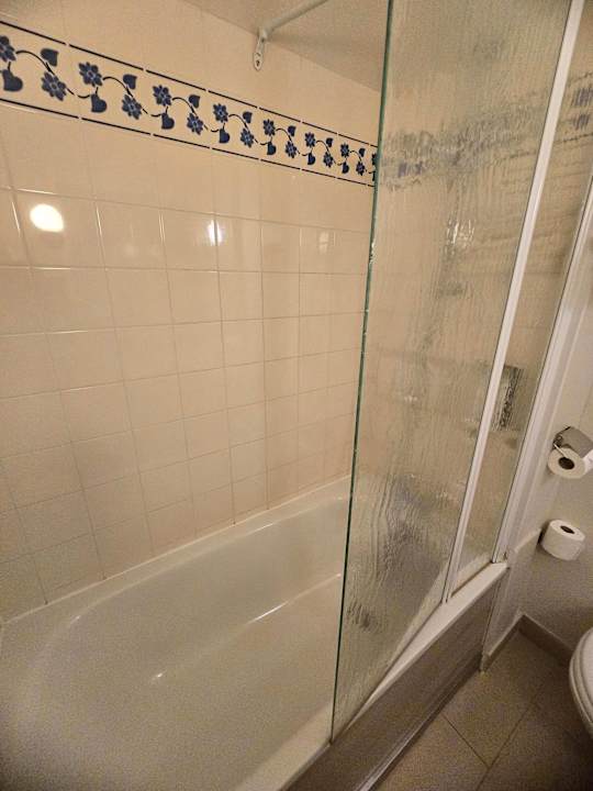 Zimmer Campanile Val de France