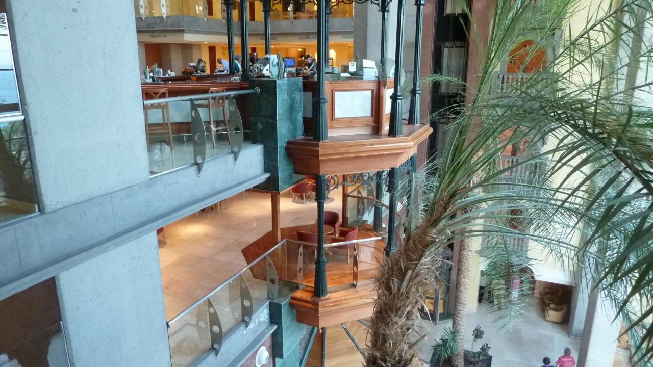 Bar R2 Rio Calma Hotel & Spa & Conference