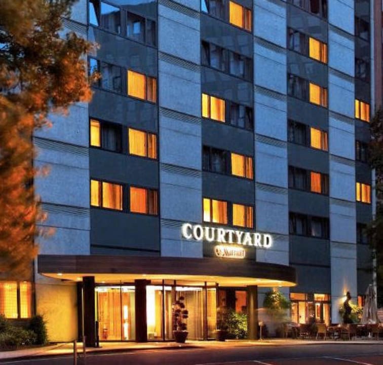 Hotel Courtyard by Marriott Düsseldorf Seestern