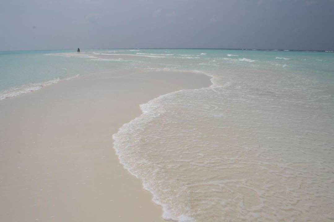 Sandbank Kuredu Island Resort & Spa
