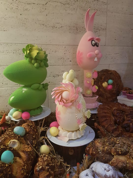 Gastro Acanthus Cennet Barut Collection