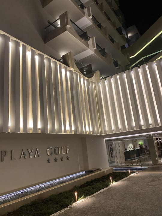 Außenansicht Hotel Playa Golf