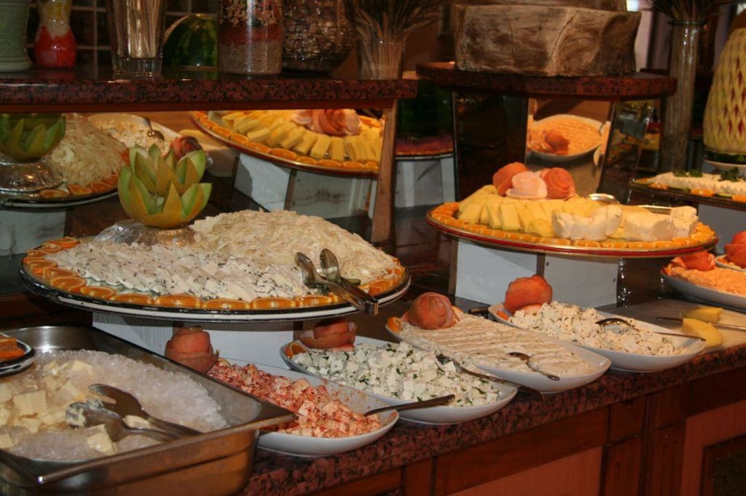 Das Buffet Alba Resort Hotel