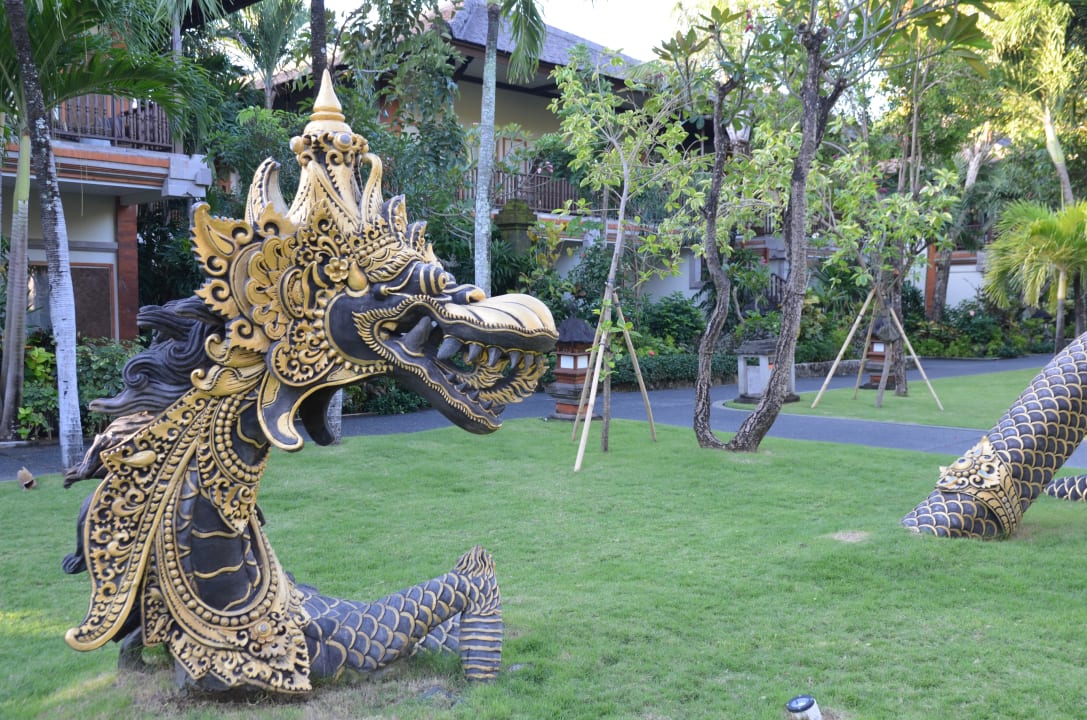 Gartenanlage Padma Resort Legian