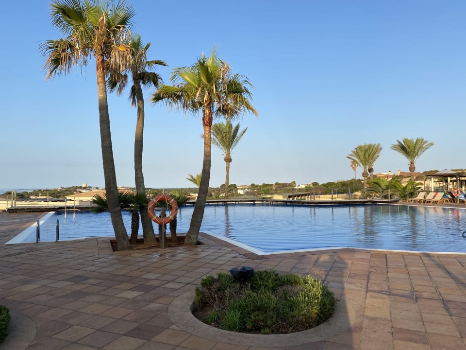 "Gartenanlage" TUI KIDS CLUB Punta Prima (Punta Prima) • HolidayCheck