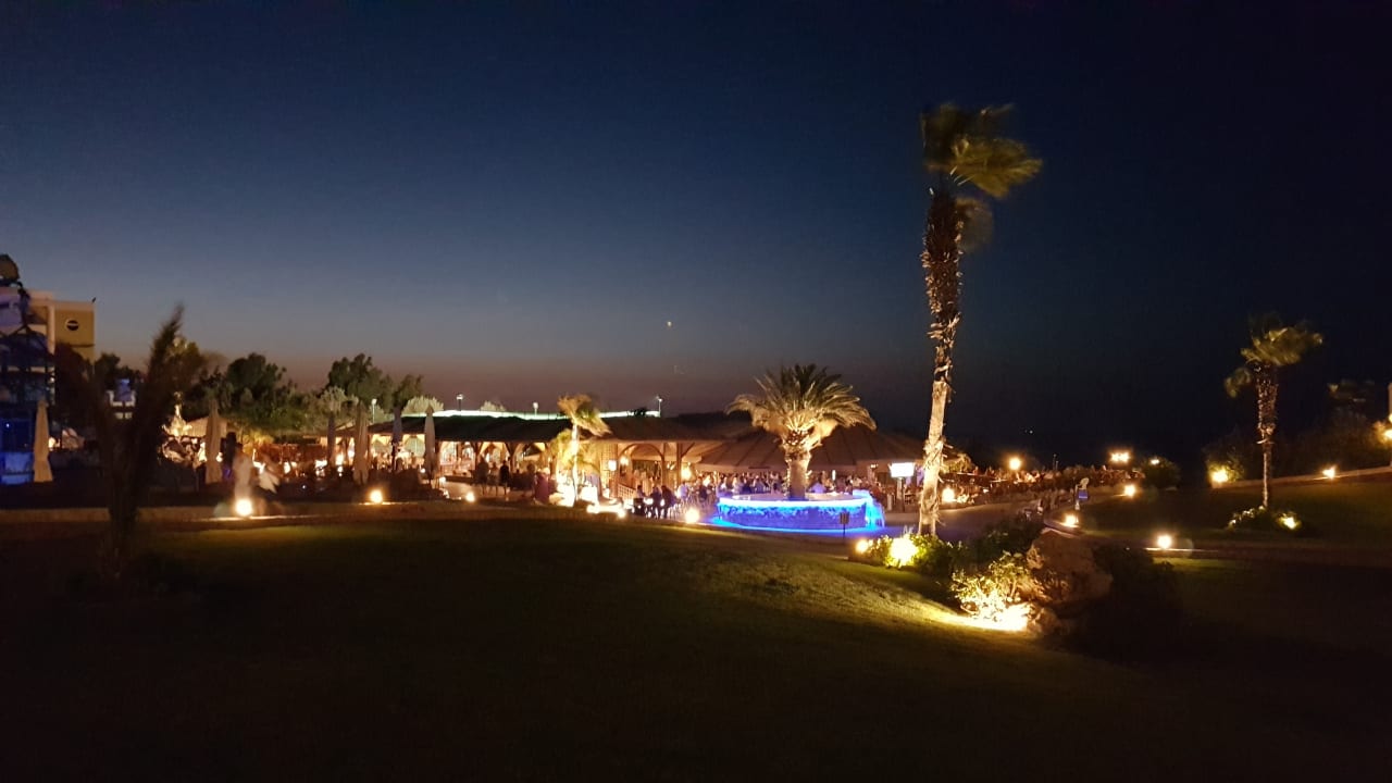 Gartenanlage Hotel Kalithea Horizon Royal