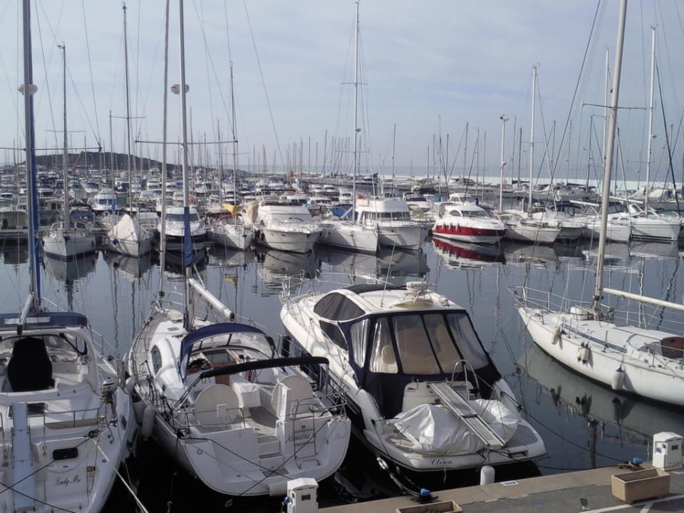 Hafen/Meerblick Best Western Plus Hotel La Marina
