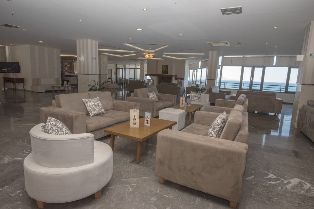 Lobby Hotel Themis Beach