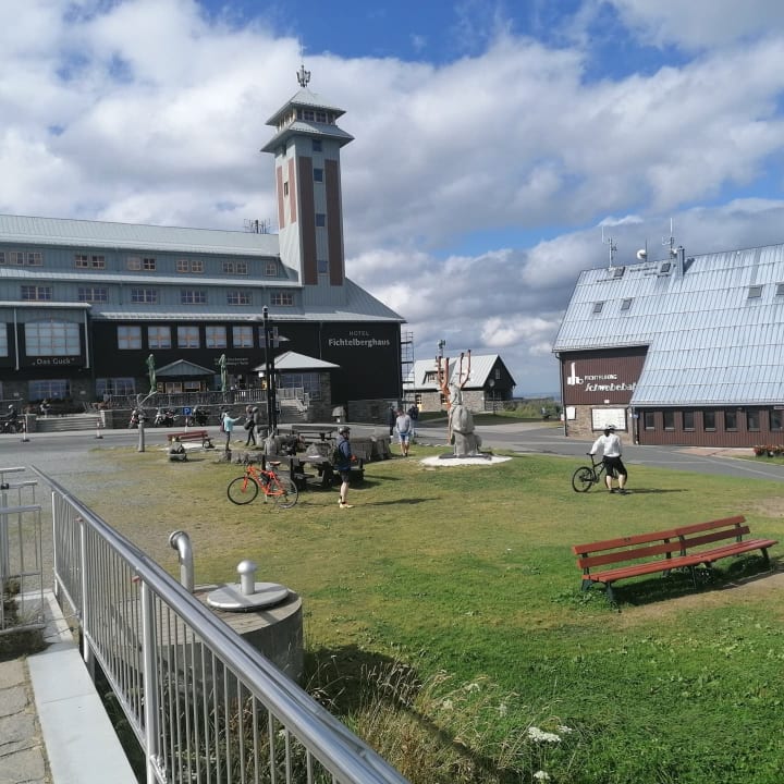 Außenansicht Hotel Fichtelberghaus