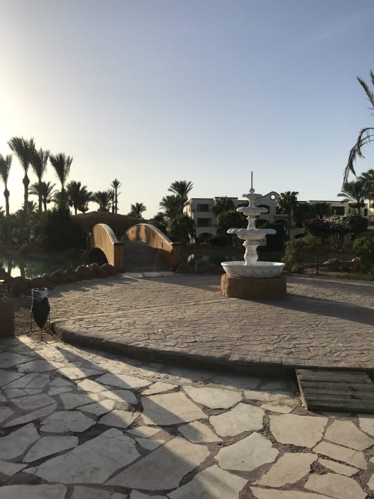 Gartenanlage Regency Plaza Aqua Park & Spa