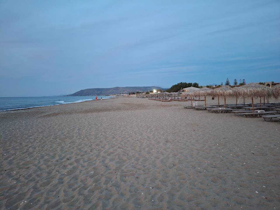 Strand Vantaris Garden