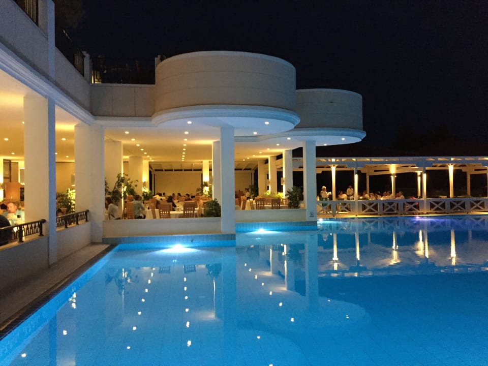 Hauptrestaurant Porto Bello Royal