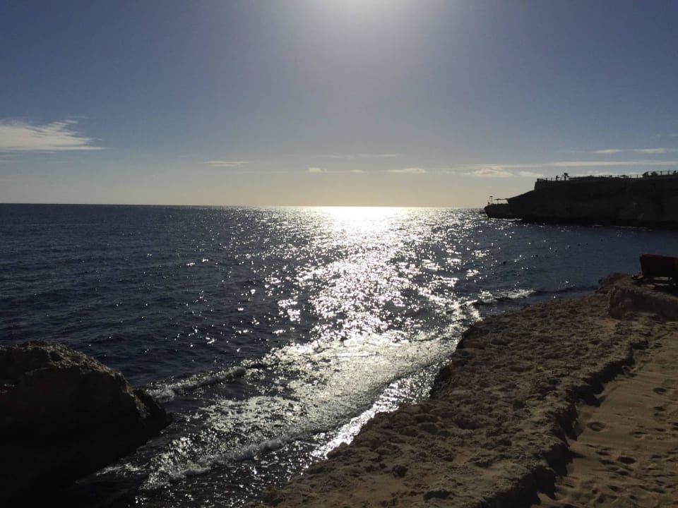 Blick vom Strand aufs Riff The Grand Hotel Sharm El Sheikh