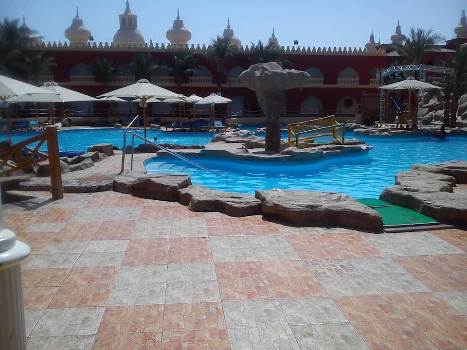 Basen Pickalbatros Alf Leila Wa Leila Resort - Neverland Hurghada